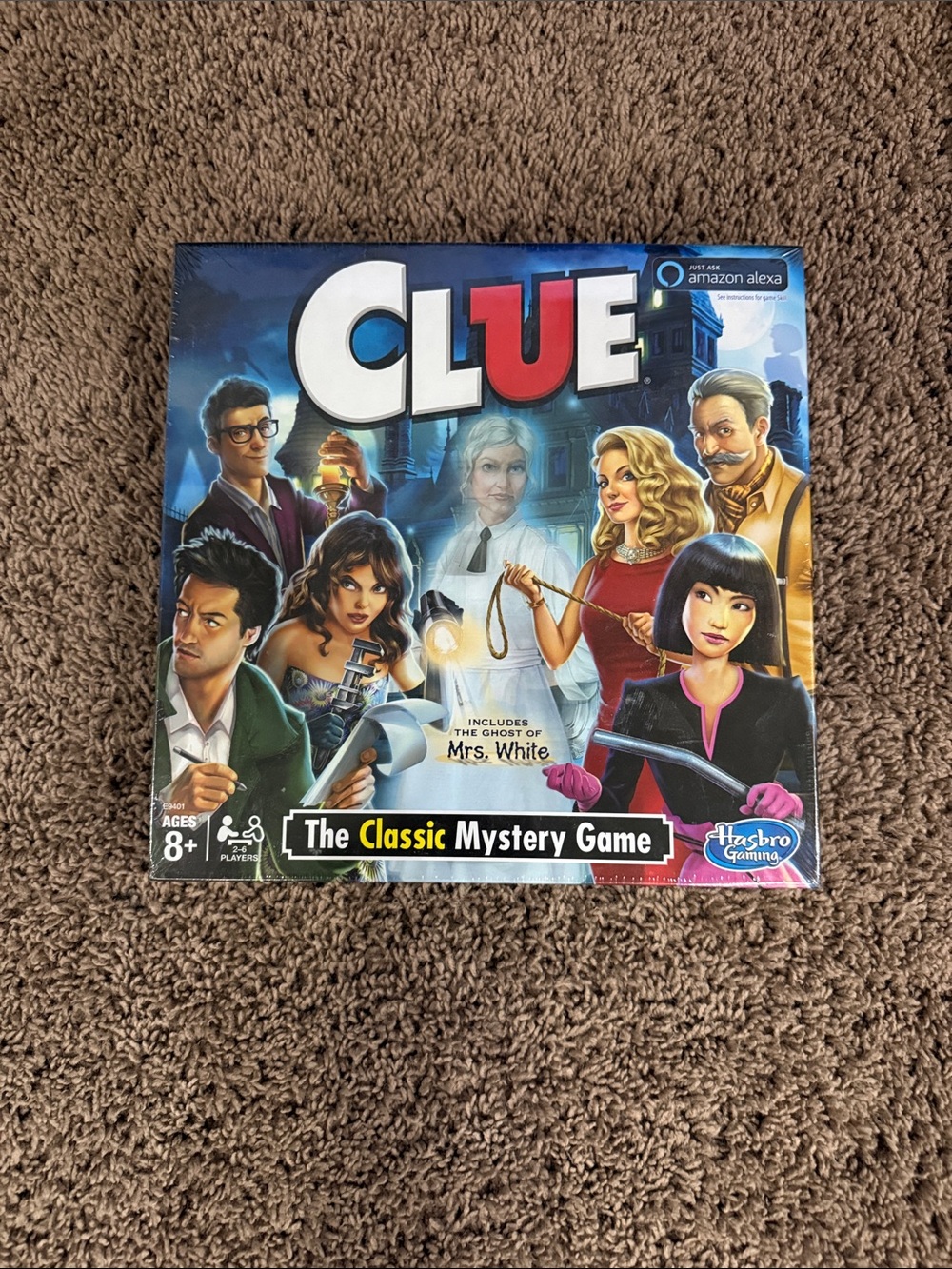 Hasbro CLUE Classic Mystery Game - Blue Box Artwork